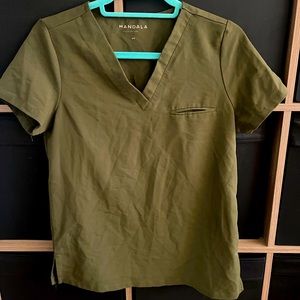 Army Green scrub set from Mandala, XS top & size XS jogger bottoms